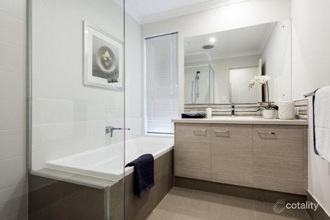 Property photo of 6 Weenit Road Ellenbrook WA 6069