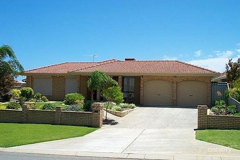 Property photo of 8 Carvel Place Ocean Reef WA 6027