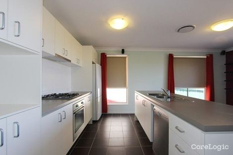 Property photo of 4 Stombuco Place Goulburn NSW 2580