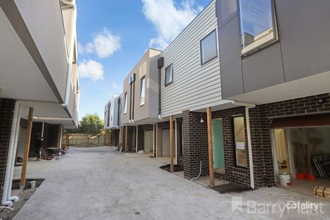 Property photo of 11/5 Lodden Street Sunshine North VIC 3020