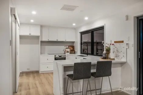 Property photo of 4 Dinham Road Athelstone SA 5076