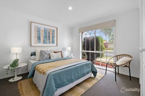 Property photo of 1 Carroll Crescent Mill Park VIC 3082
