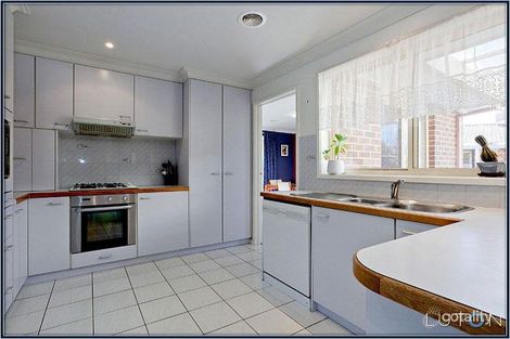 Property photo of 6 Hoban Place Chisholm ACT 2905