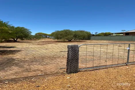 8 Forbes St, York, WA 6302