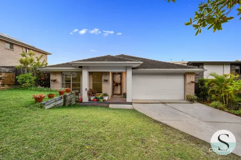 Property photo of 3 Serenity Crescent Fletcher NSW 2287