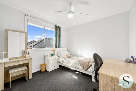 Property photo of 3 Serenity Crescent Fletcher NSW 2287