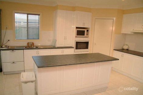 Property photo of 25 Riverglen Road Berwick VIC 3806