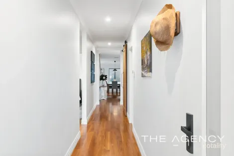 Property photo of 5 Aventurine Road Treeby WA 6164