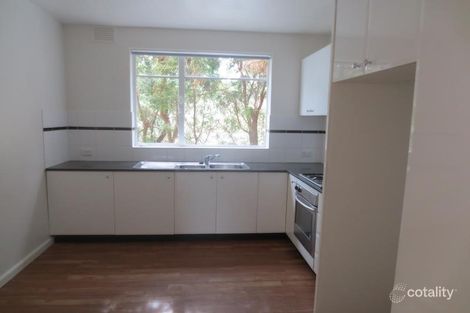 Property photo of 2B/200-202 Lower Heidelberg Road Ivanhoe East VIC 3079