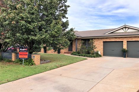 Property photo of 19 Robrick Close Griffith NSW 2680