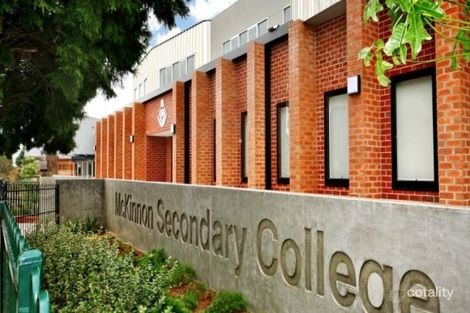 Property photo of 2/4 Bayview Street Bentleigh East VIC 3165