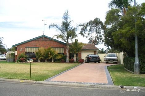 12 Trout Pl, St Clair, NSW 2759