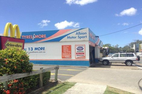 8 Collingwood St, Albion, QLD 4010