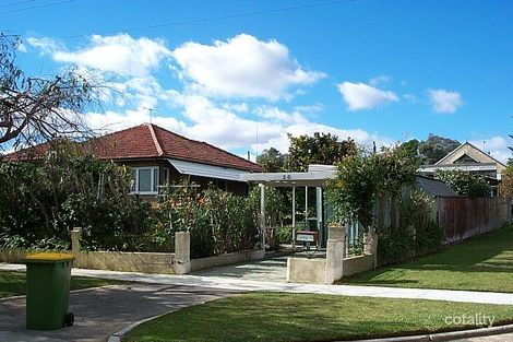 22 Victor St, Hilton, WA 6163