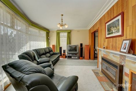 Property photo of 3 Whitelaw Avenue Delacombe VIC 3356