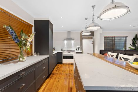 Property photo of 2 Flinders Avenue Molendinar QLD 4214