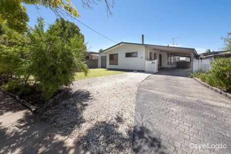 Property photo of 19 Holloway Grove Swan Hill VIC 3585