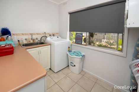 Property photo of 19 Holloway Grove Swan Hill VIC 3585