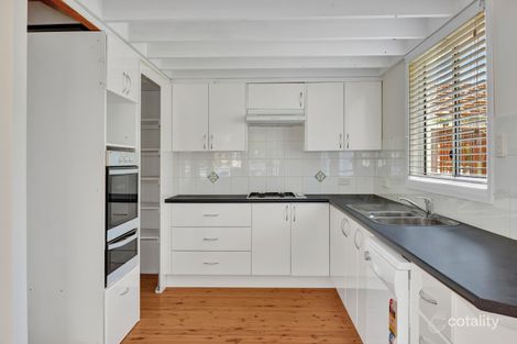Property photo of 30 Ocean Parade Noraville NSW 2263