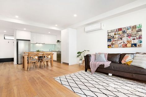 Property photo of 2/13 Churchill Street Doncaster East VIC 3109