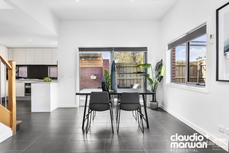 Property photo of 22B View Street Pascoe Vale VIC 3044