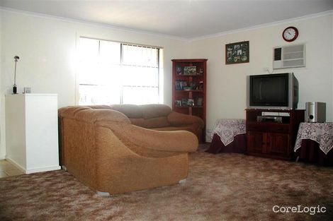 Property photo of 27 Wildflower Crescent Hoppers Crossing VIC 3029