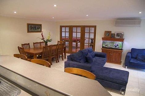 Property photo of 16 Cabernet Drive Dapto NSW 2530