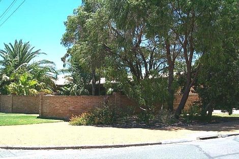 Property photo of 5 Doney Street Alfred Cove WA 6154