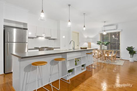 Property photo of 30 Mackellar Street Pakenham VIC 3810