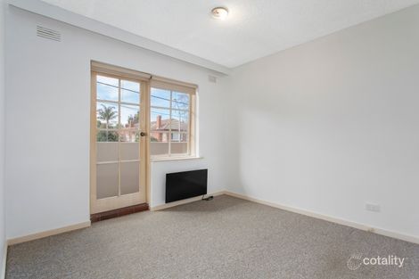 Property photo of 11/322-328 Dandenong Road St Kilda East VIC 3183