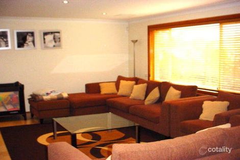 Property photo of 4 Nicholas Close Bella Vista NSW 2153