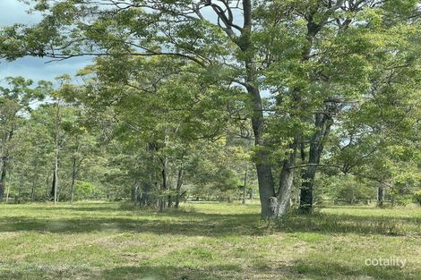 32 Duke Ct, Mount Hallen, QLD 4312