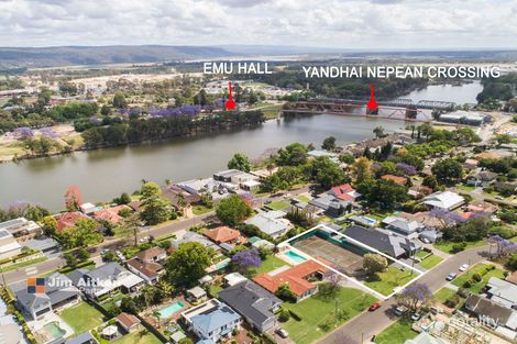 Property photo of 33 Ladbury Avenue Penrith NSW 2750
