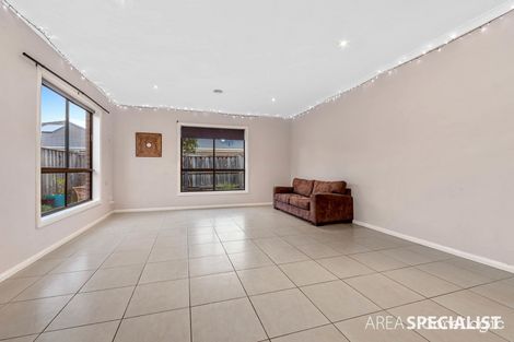 Property photo of 7 Bunker Circuit Deer Park VIC 3023