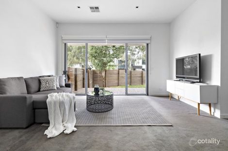 Property photo of 21 Varsity Walk Bundoora VIC 3083