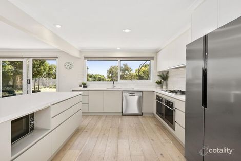 Property photo of 9 Narrung Road Mount Eliza VIC 3930