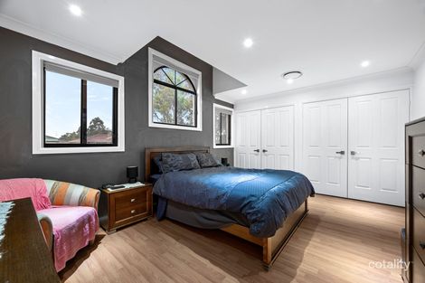Property photo of 15 Palana Close West Hoxton NSW 2171