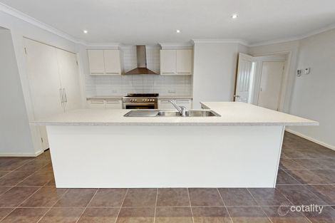 Property photo of 88 Moondarra Drive Berwick VIC 3806