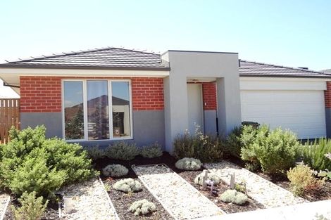 Property photo of 9 Ferntree Close Epping VIC 3076