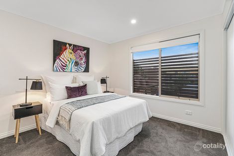 Property photo of 2/43 Wattle Grove Mulgrave VIC 3170