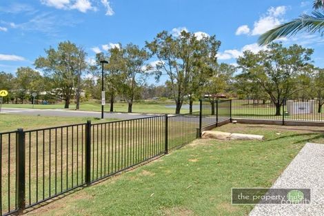 Property photo of 52 Allenby Crescent Windaroo QLD 4207