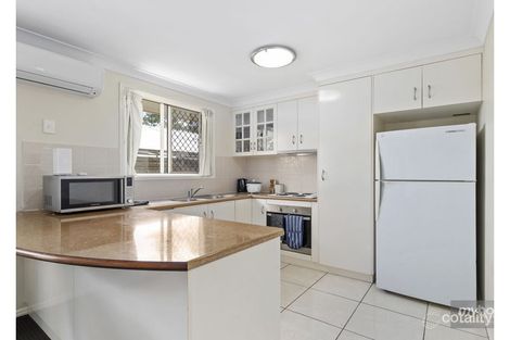 Property photo of 2/42 Gordon Avenue Newtown QLD 4350