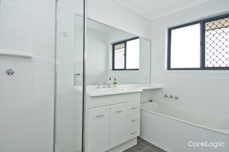 Property photo of 60 Bluetail Crescent Upper Coomera QLD 4209