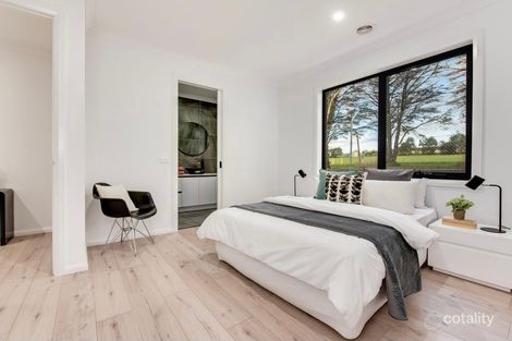 13 Feedwater Rd, Donnybrook, VIC 3064