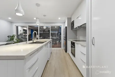 Property photo of 2 Christopher Road Officer VIC 3809