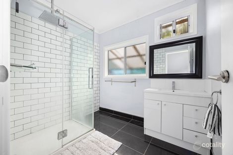 Property photo of 40 Curlew Crescent Norlane VIC 3214