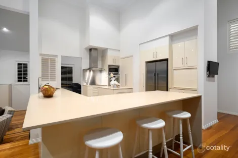 Property photo of 328 Ron Penhaligon Way Robina QLD 4226