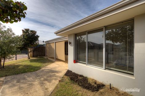 Property photo of 26 Roosky Approach Ridgewood WA 6030