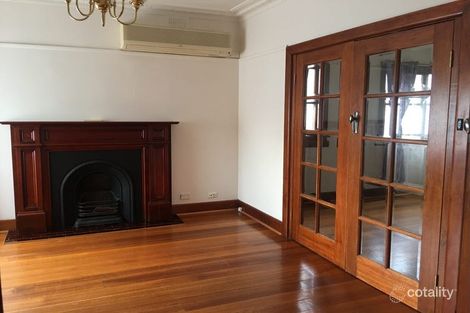 34 Hoffmans Rd, Essendon, VIC 3040