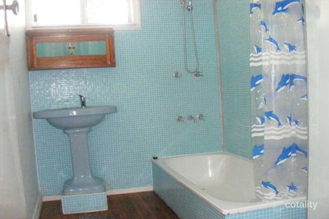 Property photo of 29 Geoffrey Street Mount Lofty QLD 4350